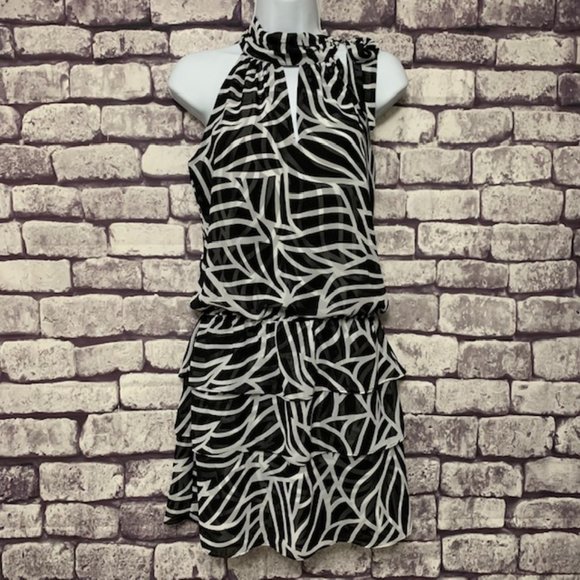 White House Black Market Fully Lined Dress - Picture 1 of 9